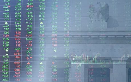 Does the Equity Term Structure Respond to Monetary Policy Shocks? 
